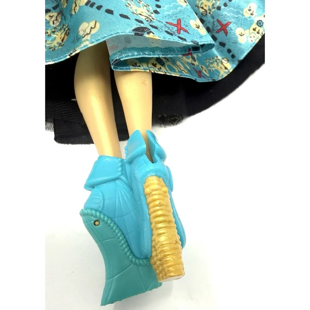 Monster High Shriekwrecked Dayna Treasura Jones Doll 2016 Mattel DTV93